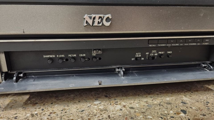 NEC CT-2606A