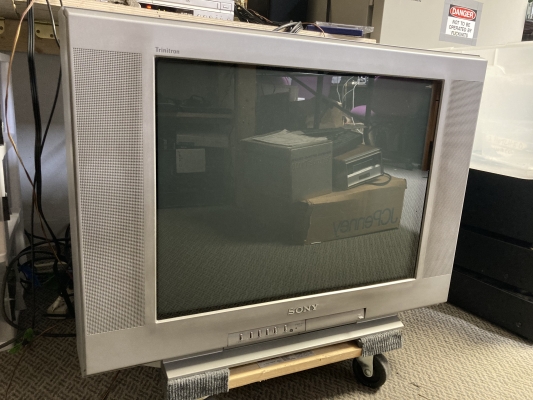 Sony KV-24FS100